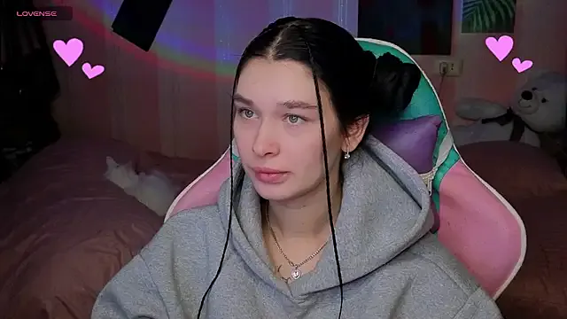 Amanda_Tender from StripChat is Freechat