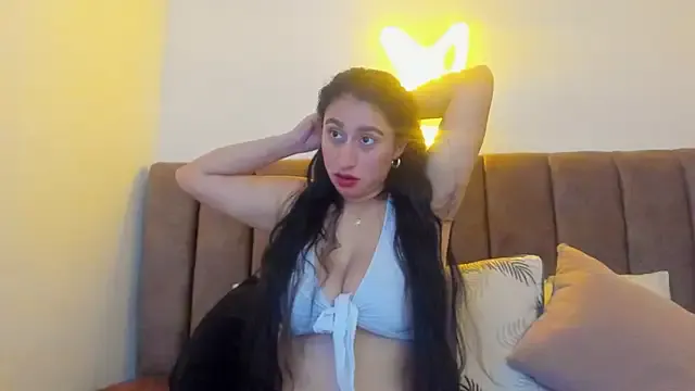 Amara18__ from StripChat is Freechat