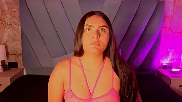 amarahanks1 from StripChat is Freechat