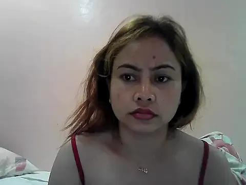 Amarrahlyn from StripChat is Freechat