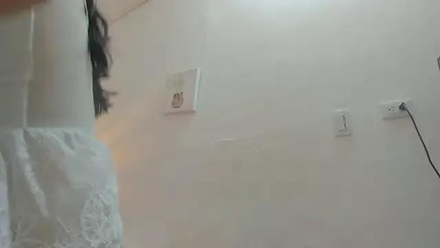 Ambar_Cullen from StripChat is Freechat