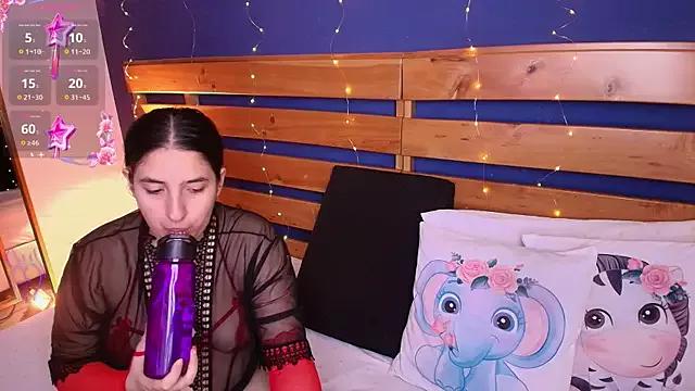 ambar_lover from StripChat