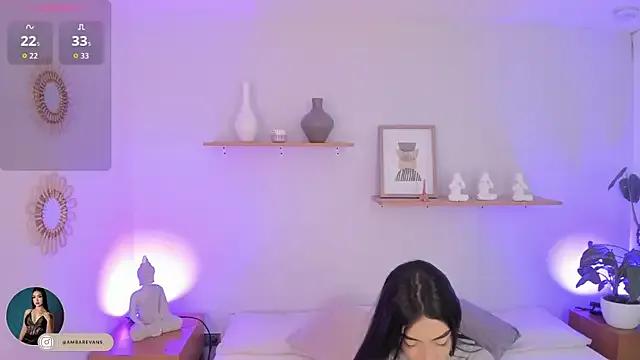 AmbarEvans_ from StripChat