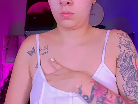 Girls: try live performances with matured performers, from dancing to quirks, in a variety of beautiful sex cams.