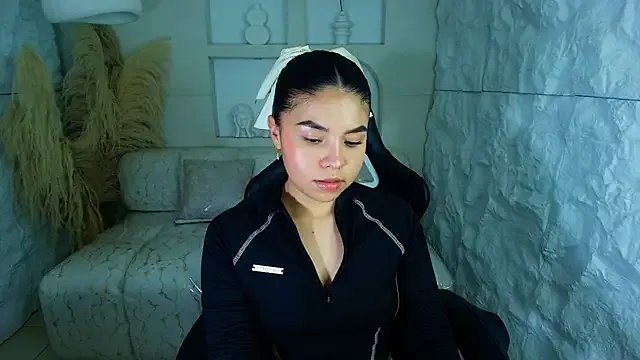 ambarina_r from StripChat is Freechat