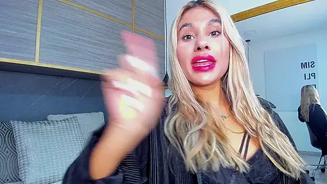 Amber-Blake from StripChat is Freechat