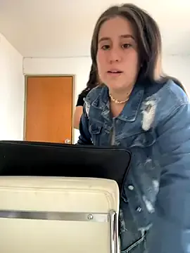 Girls: try live performances with matured performers, from dancing to quirks, in a variety of beautiful sex cams.