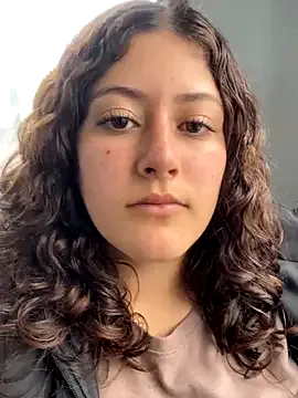 Amber_rose_outdoors from StripChat is Freechat