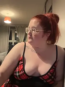 AmberBliss-X from StripChat is Freechat