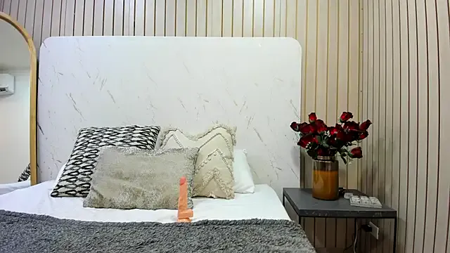 AmberrMoore_ from StripChat is Freechat