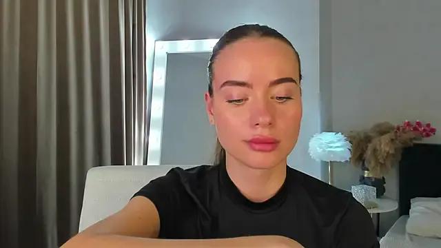 Ameli_Povilain from StripChat is Freechat