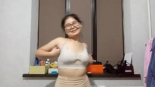 AmeliaAnselm from StripChat is Freechat