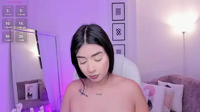 Girls: try live performances with matured performers, from dancing to quirks, in a variety of beautiful sex cams.