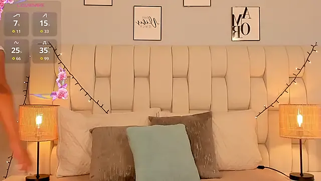 ameliebelle_ from StripChat is Freechat