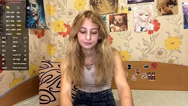 AmeliLia from StripChat is Freechat