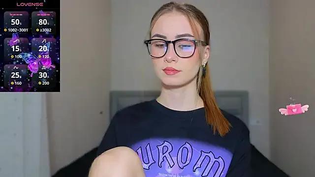 AminaLuxuryy from StripChat is Freechat