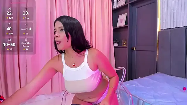 Amira_Hot18 from StripChat is Freechat