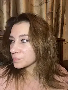 Amirana_hot from StripChat is Freechat