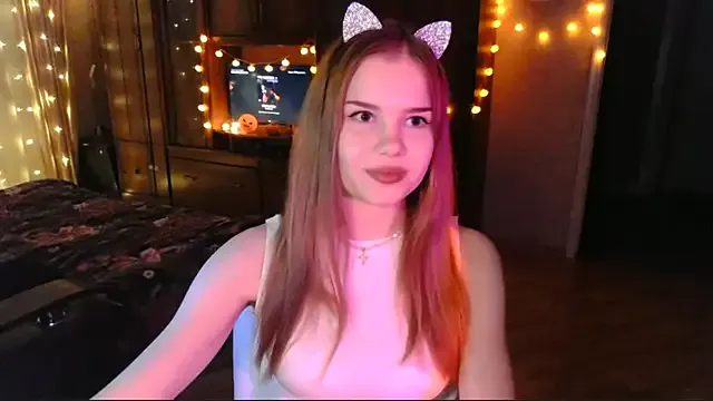 Amity_Roski from StripChat is Freechat