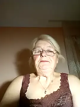 AmyLove353 from StripChat is Freechat