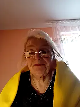 AmyLove353 from StripChat is Freechat