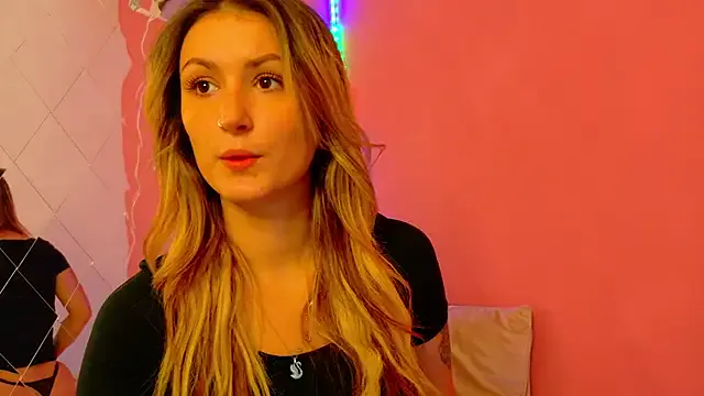 Anaayss_ on StripChat 