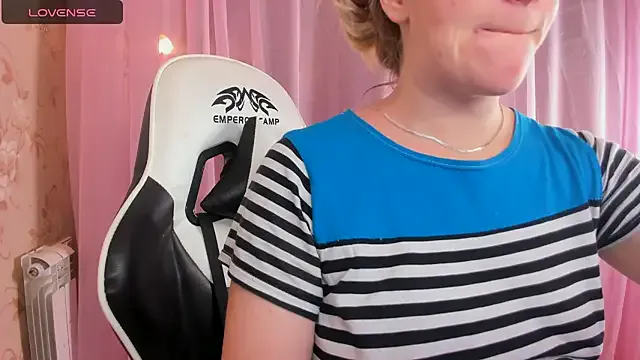 Anabel-Candy from StripChat is Freechat