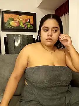 Anabelle_00_ from StripChat is Freechat