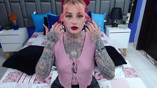 Girls: try live performances with matured performers, from dancing to quirks, in a variety of beautiful sex cams.