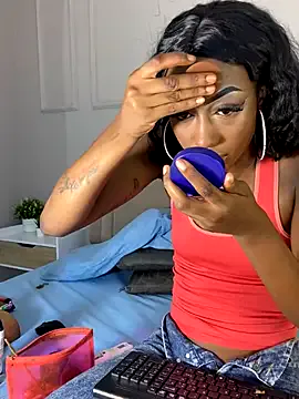 Anamonrroe from StripChat