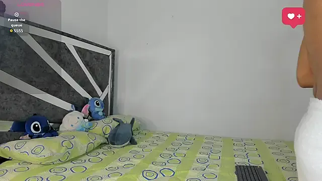 Girls: try live performances with matured performers, from dancing to quirks, in a variety of beautiful sex cams.