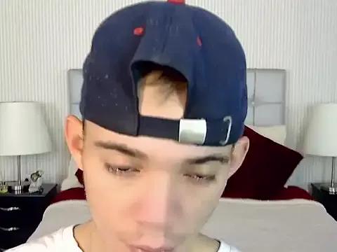 anderson_millers from StripChat is Freechat