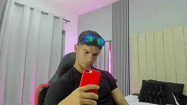 ANDRES_STUD from StripChat is Freechat