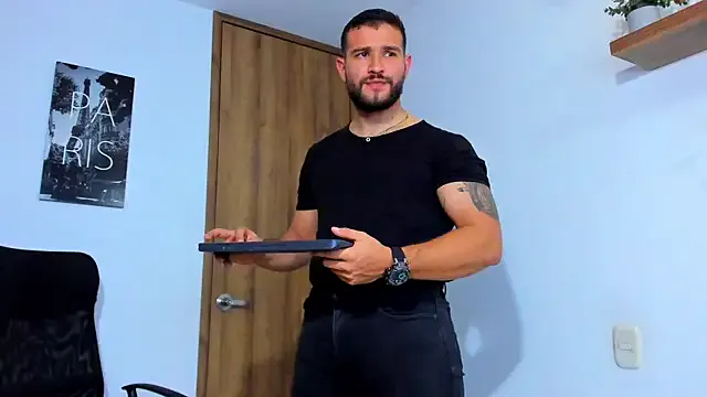 Girls: try live performances with matured performers, from dancing to quirks, in a variety of beautiful sex cams.