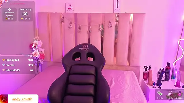 Girls: try live performances with matured performers, from dancing to quirks, in a variety of beautiful sex cams.