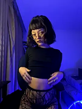 Angel-Lewd-cake- from StripChat is Freechat