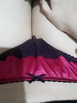 Angela5se from StripChat is Freechat