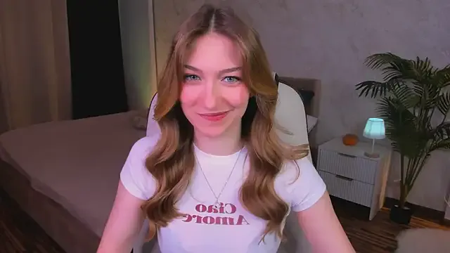 AngelAnabelle from StripChat is Freechat