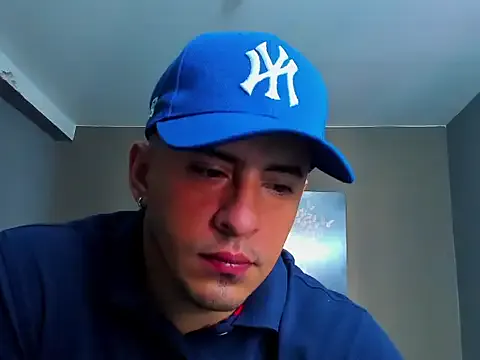 AngelAndChris from StripChat