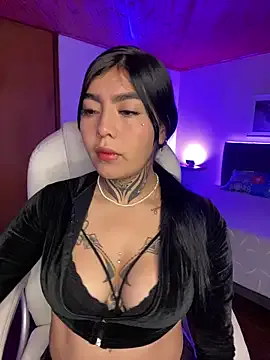 Girls: try live performances with matured performers, from dancing to quirks, in a variety of beautiful sex cams.