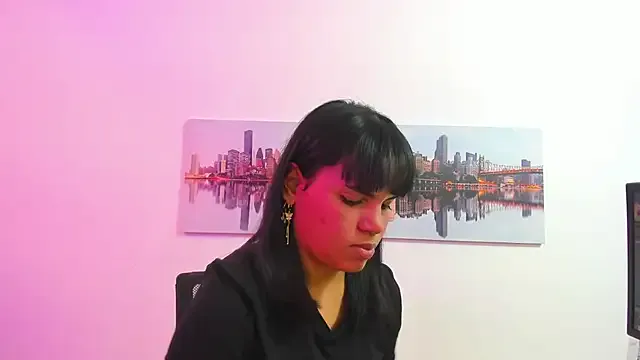 Angelina_rossy from StripChat is Freechat