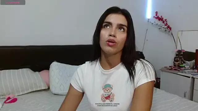 Girls: try live performances with matured performers, from dancing to quirks, in a variety of beautiful sex cams.