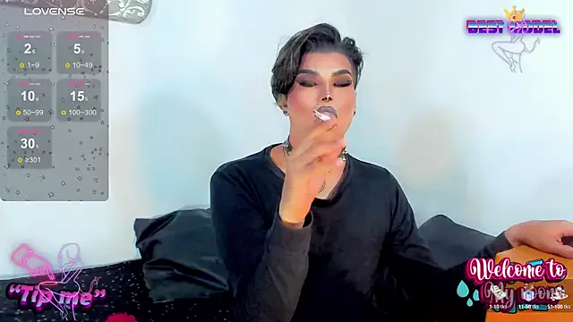 Angels_srednal from StripChat