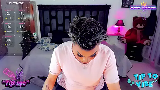 Angels_srednal from StripChat