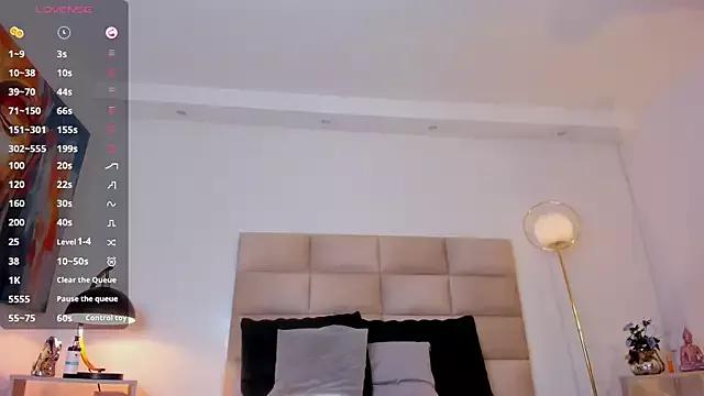 Girls: try live performances with matured performers, from dancing to quirks, in a variety of beautiful sex cams.