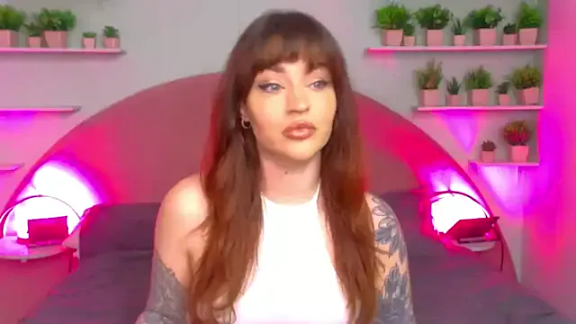 AnnaLeiBabestation from StripChat is Freechat