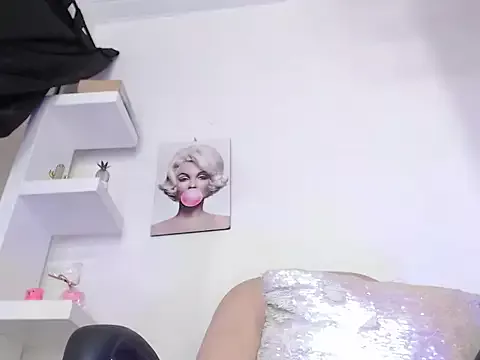 Annia_ from StripChat