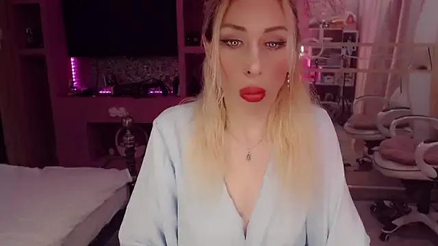AnnieGOld_ from StripChat