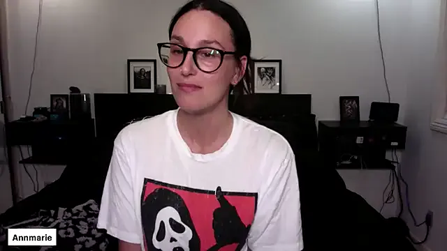 annmarieferrara from StripChat is Freechat