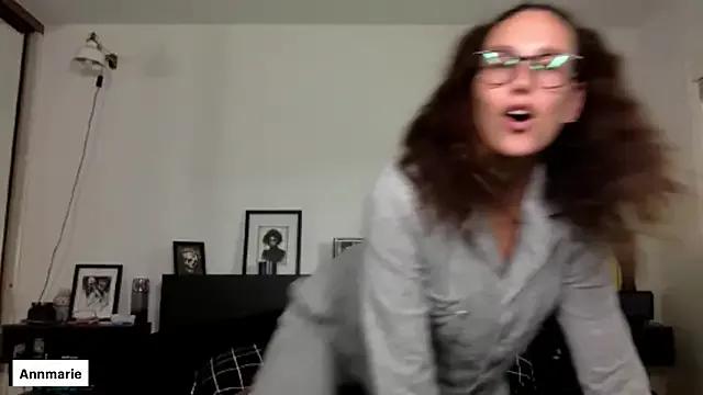 annmarieferrara from StripChat is Freechat